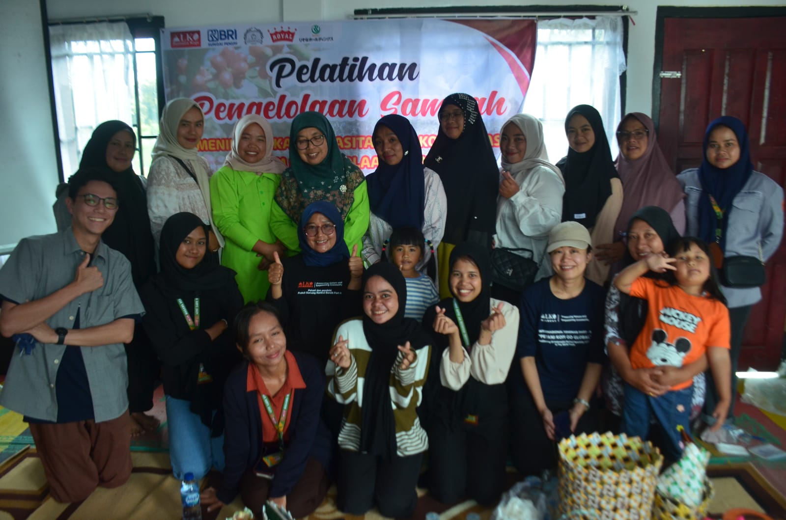 Menjaga Kelestarian Alam Melalui Kopi: Inisiatif Lingkungan ALKO