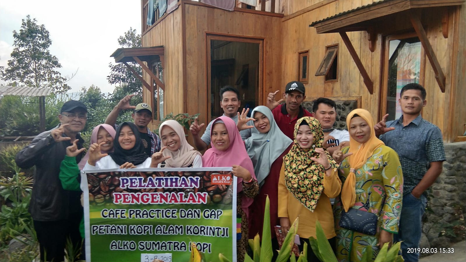 KETIKA PETANI KERINCI BERCERITA BUKU BESAR DIGITAL BERNAMA BLOCKCHAIN